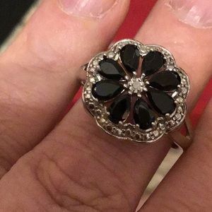 Black spinel ring